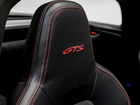 Used 2022 Porsche 911 Targa 4 GTS image 31