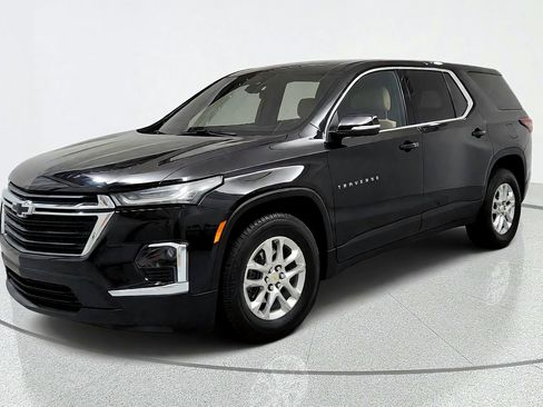 Used 2024 Chevrolet Traverse LS w/ Safety Package AWD/4WD image 1