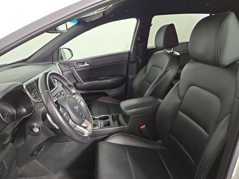 Certified 2020 Kia Sportage S image 14