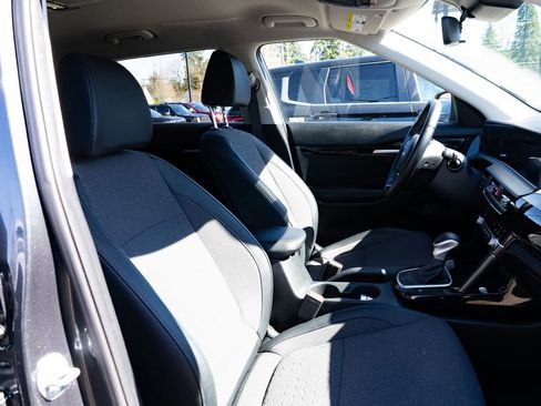 Used 2025 Kia Seltos S image 24