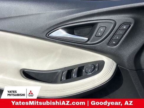 Used 2020 Buick Encore GX Essence w/ Experience Buick Package image 20