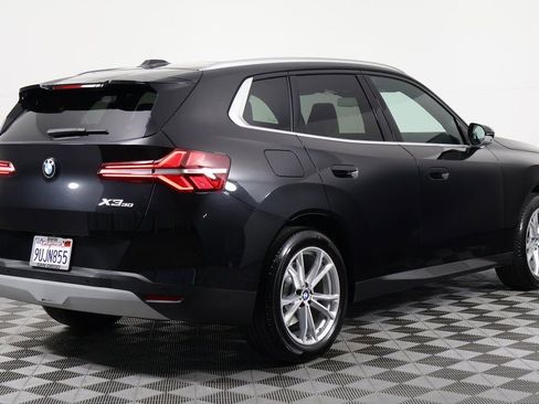 Used 2025 BMW X3 xDrive30i w/ Premium Package image 4