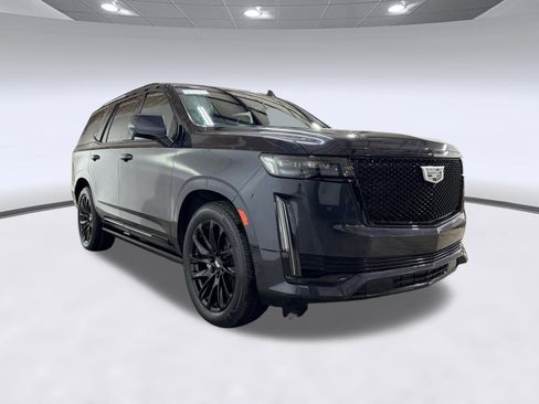 Certified 2023 Cadillac Escalade Sport Platinum w/ LPO, ONYX Package AWD/4WD image 22