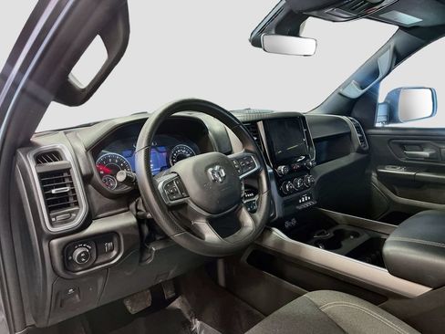 Used 2026 RAM 1500 Express AWD/4WD image 9