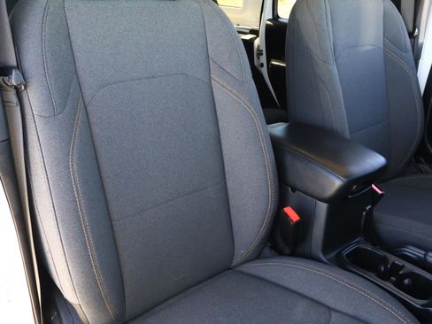 Used 2024 Jeep Wrangler Willys image 21