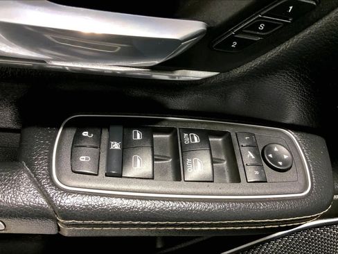 Used 2022 RAM 1500 Laramie image 36