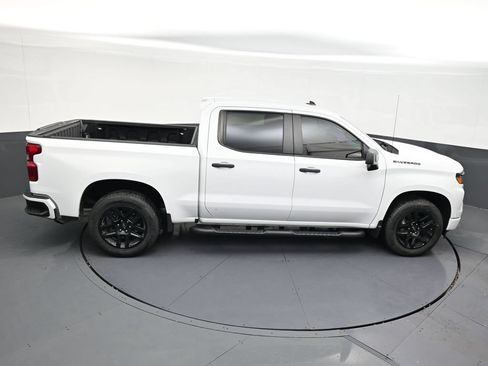 Used 2024 Chevrolet Silverado 1500 Custom RWD image 16