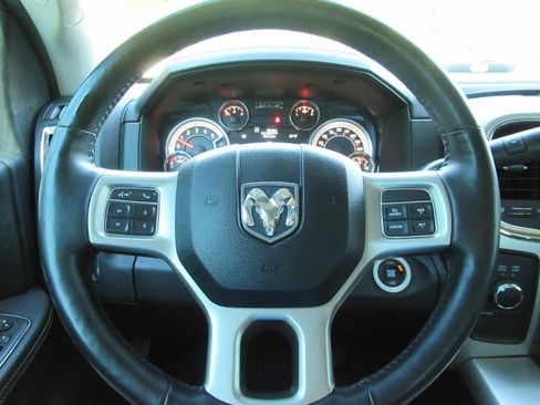 Used 2018 RAM 2500 Laramie w/ Snow Chief Group AWD/4WD image 25