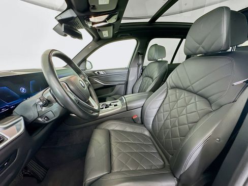 Used 2024 BMW X5 sDrive40i image 13