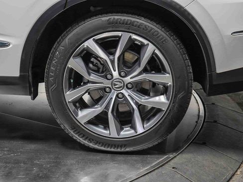 Certified 2023 Acura MDX FWD w/ Technology Package image 12