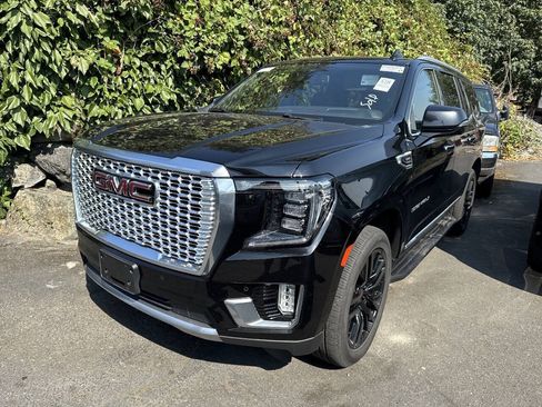 Used 2021 GMC Yukon Denali AWD/4WD image 1