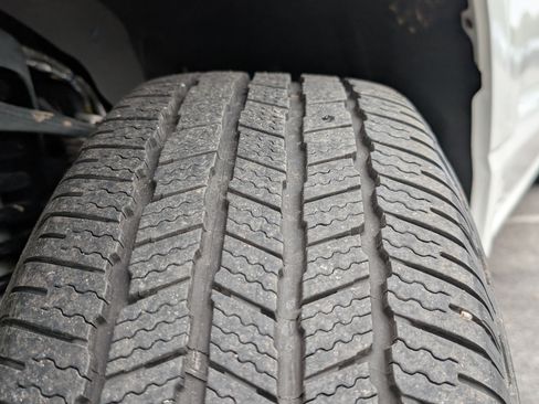 Used 2021 Ford F150 Platinum w/ Equipment Group 701A High image 36