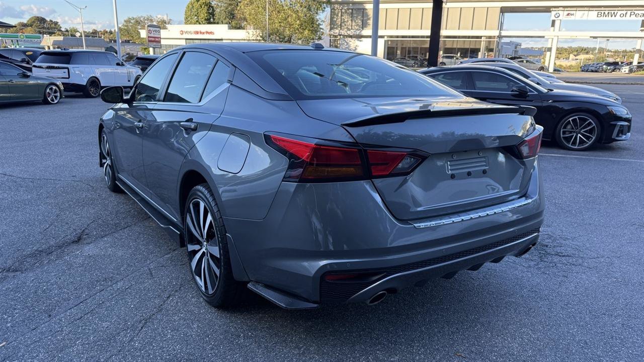 Used 2021 Nissan Altima 2.5 SR w/ SR Premium Package AWD/4WD image 13