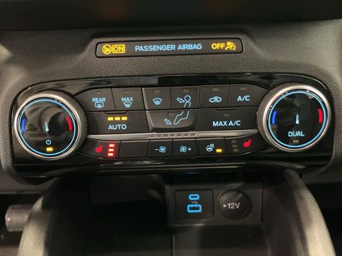 Certified 2022 Ford Escape SEL image 19