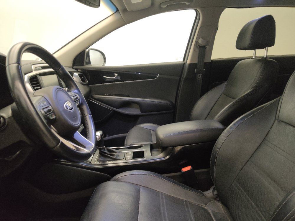 Used 2017 Kia Sorento SX AWD/4WD image 17