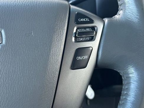 Used 2019 Nissan NV 3500 SL RWD image 36