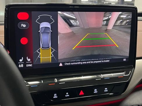 Certified 2023 Volkswagen ID.4 Pro image 29