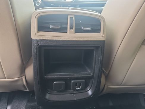 Used 2019 Buick Envision Preferred AWD/4WD image 24