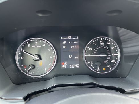 Used 2024 Subaru Outback Premium AWD/4WD image 23