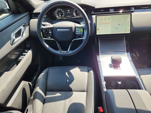 New 2026 Land Rover Range Rover Velar S image 4