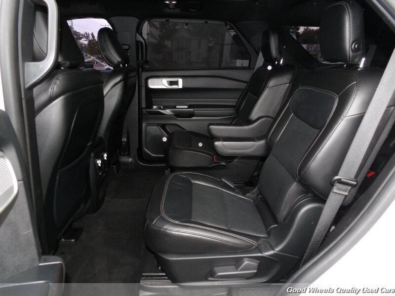 Used 2020 Ford Explorer Limited AWD/4WD image 12