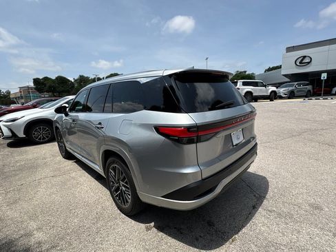 Certified 2026 Lexus TX 350 AWD w/ Technology Package image 3