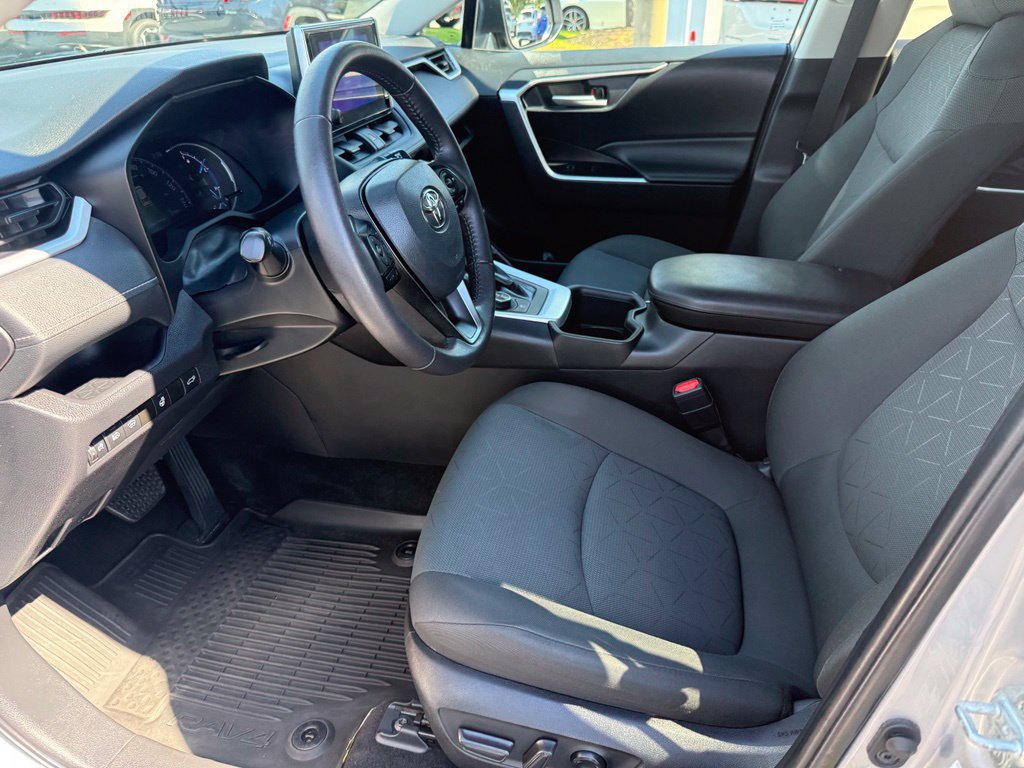 Certified 2024 Toyota RAV4 XLE w/ Convenience Package AWD/4WD image 15