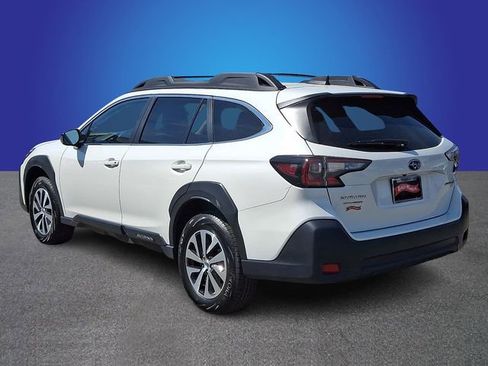 Certified 2025 Subaru Outback Premium image 6