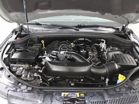 Used 2024 Dodge Durango SXT image 52