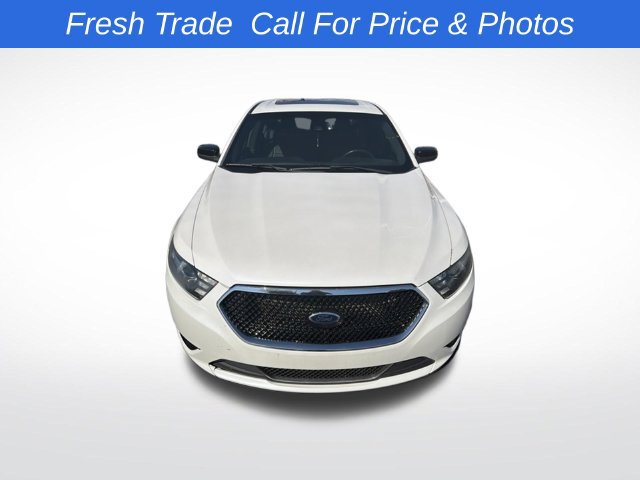 Used 2013 Ford Taurus SHO AWD/4WD image 8