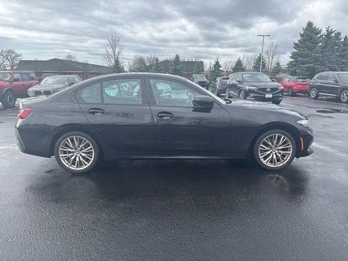 Used 2023 BMW 330i xDrive Sedan w/ Convenience Package image 3