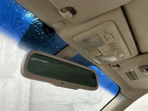 Used 2002 Lexus SC 430 Convertible image 21