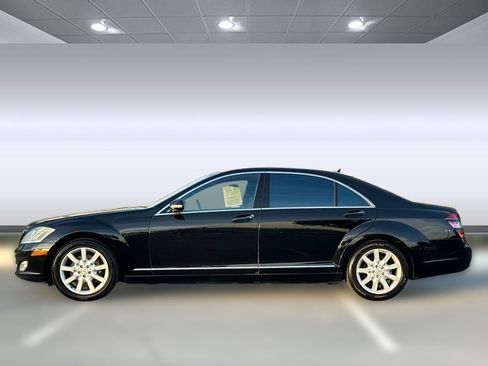 Used 2007 Mercedes-Benz S 550 image 2
