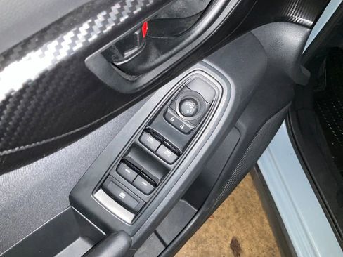 Used 2019 Subaru Crosstrek 2.0i Premium image 15