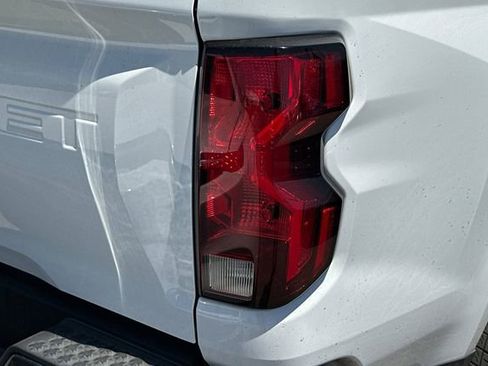 Used 2025 Chevrolet Colorado W/T w/ Advanced Trailering Package RWD image 6