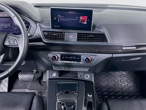 Used 2018 Audi Q5 Prestige image 12