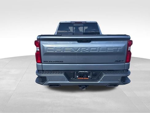 Used 2025 Chevrolet Silverado 1500 RST image 4