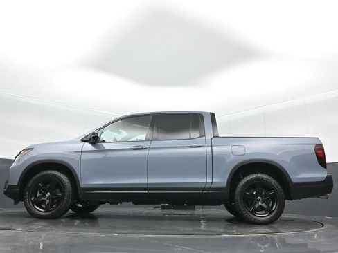 Used 2023 Honda Ridgeline Black Edition image 14