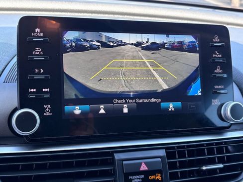Certified 2022 Honda Accord Touring image 29