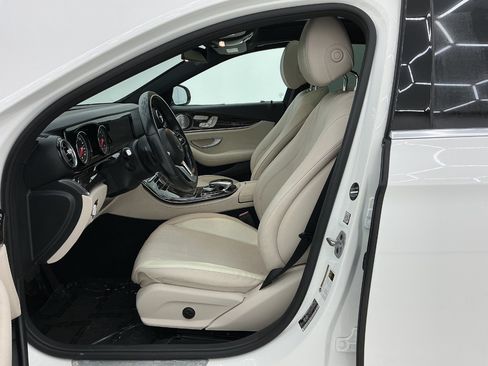 Used 2019 Mercedes-Benz E 300 w/ Premium 1 Package image 14