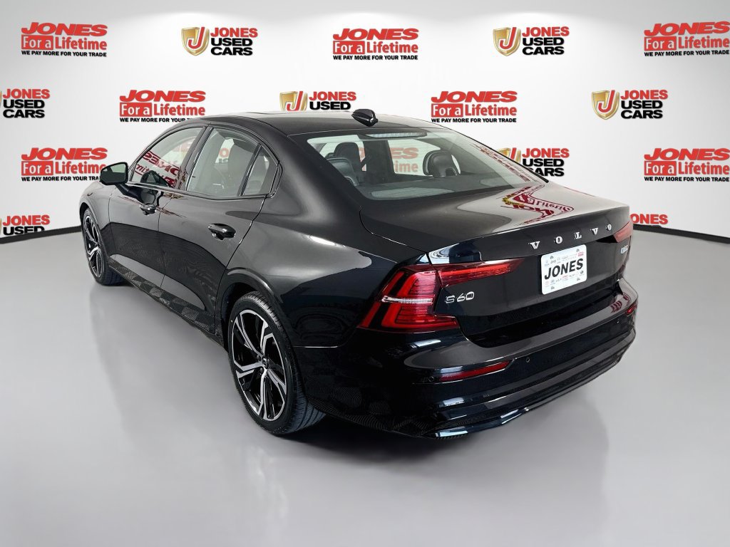 Used 2024 Volvo S60 B5 Core w/ Climate Package FWD image 2