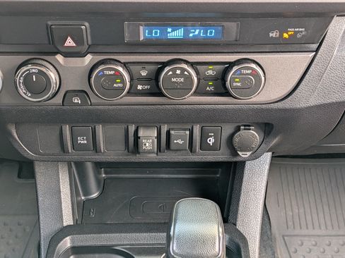 Certified 2023 Toyota Tacoma TRD Off-Road w/ Black Out Package (TMS) AWD/4WD image 30