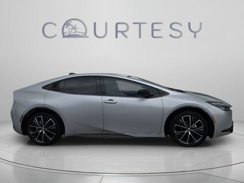 Certified 2025 Toyota Prius Limited FWD image 6