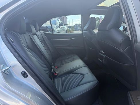 Used 2023 Toyota Camry SE w/ Convenience Package FWD image 16