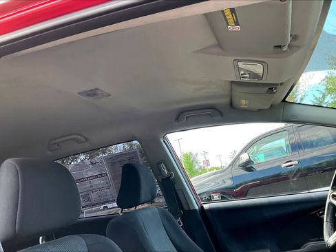 Used 2010 Honda Fit Sport image 13