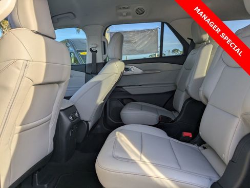 New 2026 Ford Explorer Active w/ Active Comfort Package image 16