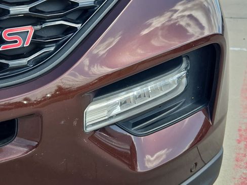 Used 2020 Ford Explorer ST w/ Premium Technology Package AWD/4WD image 10