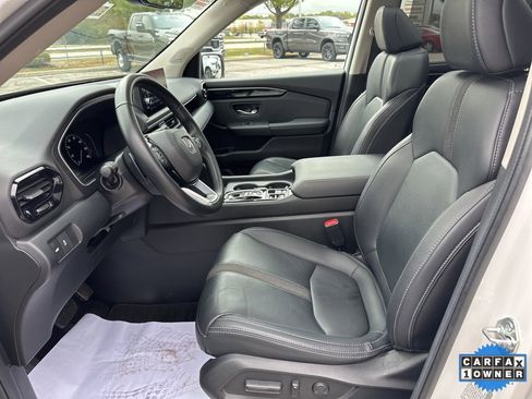 Used 2025 Honda Pilot Touring image 66
