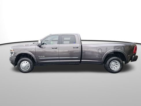 New 2026 RAM 3500 Limited image 2