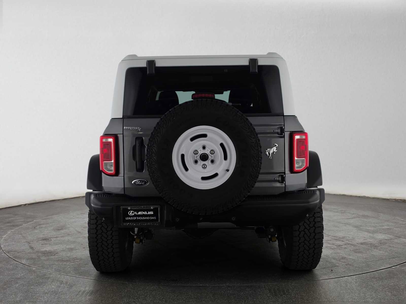 Used 2025 Ford Bronco Heritage Edition AWD/4WD image 4